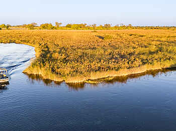 Monachira Camp: Safari mit dem Boot Monachira Camp: Safari mit dem Boot