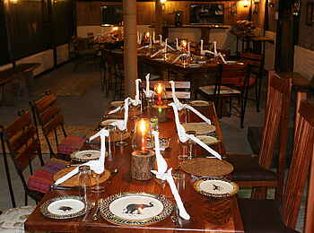 Ndhovu Safari Lodge: Abendessen Ndhovu Safari Lodge: Abendessen