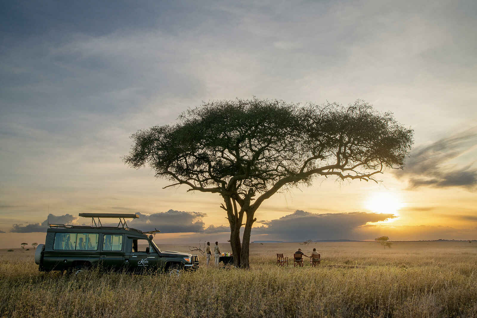 Serengeti Sametu Camp: Sonnenuntergang Serengeti Sametu Camp: Sonnenuntergang