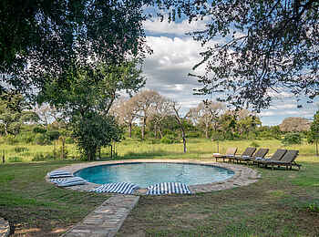 Siviti Timbavati Plains Lodge: Das Private Homestead mit Pool Siviti Timbavati Plains Lodge: Das Private Homestead mit Pool