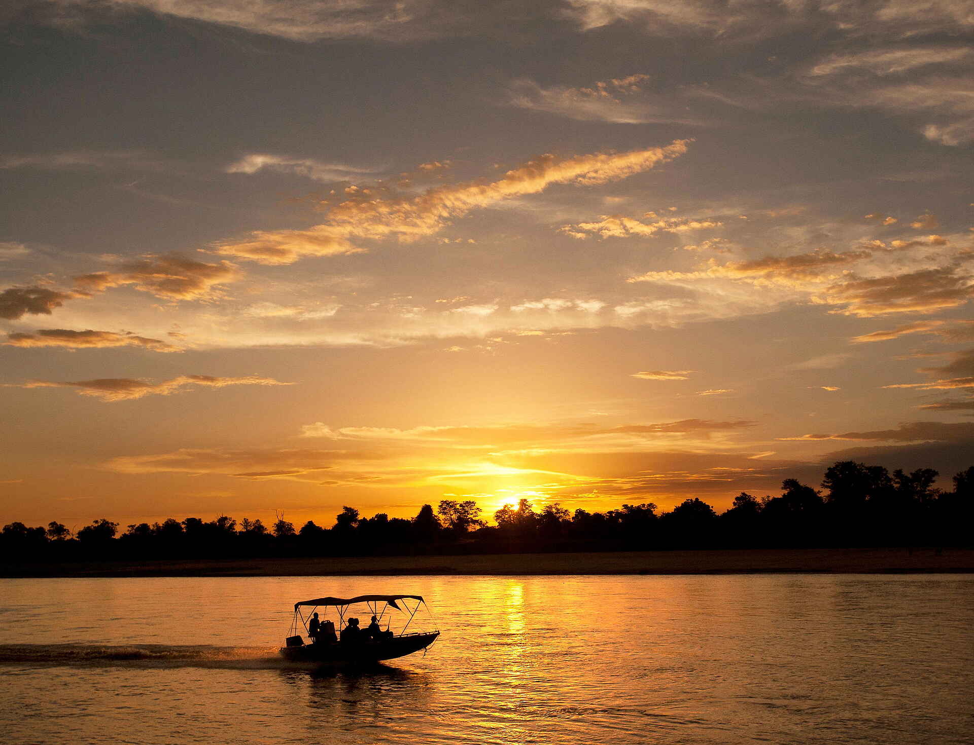 Kakuli, Luangwa, Luangwa River, Luwi River, Luxus, Nachhhaltigkeit, Natur, Norman Carr, Norman Carr Safaris, Panorama, Sambia, South Luangwa National Park, Time + Tide, Time + Tide Africa, Time + Tide Kakuli, Afrikarma, Afrikarma Safaris, Afrikarma Safaris. Wildnis. Hautnah., Afrikarma.de