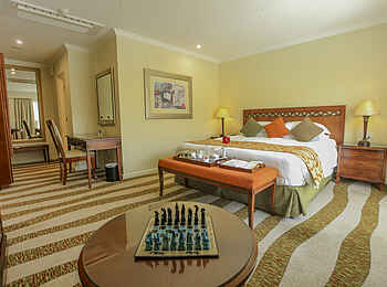 Kigali Serena Hotel: Eine Executive Suite Kigali Serena Hotel: Eine Executive Suite