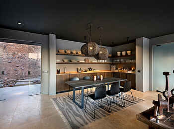 andBeyond Sossusvlei Desert Lodge: Das Esszimmer der Star Dune Suite andBeyond Sossusvlei Desert Lodge: Das Esszimmer der Star Dune Suite