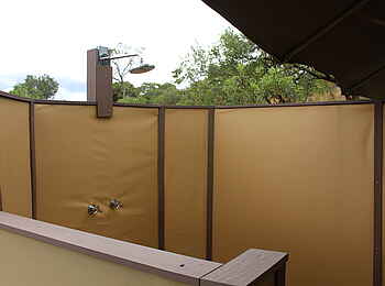 Lemala Kuria Hills: Außendusche