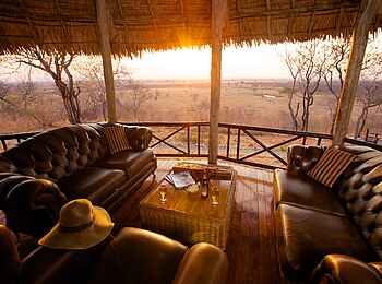 Stanley's Kopje Camp: Abendsonne in der Lounge Stanley's Kopje Camp: Abendsonne in der Lounge