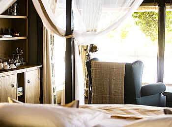 King's Pool Camp: Sessel mit Aussicht im Standardzelt