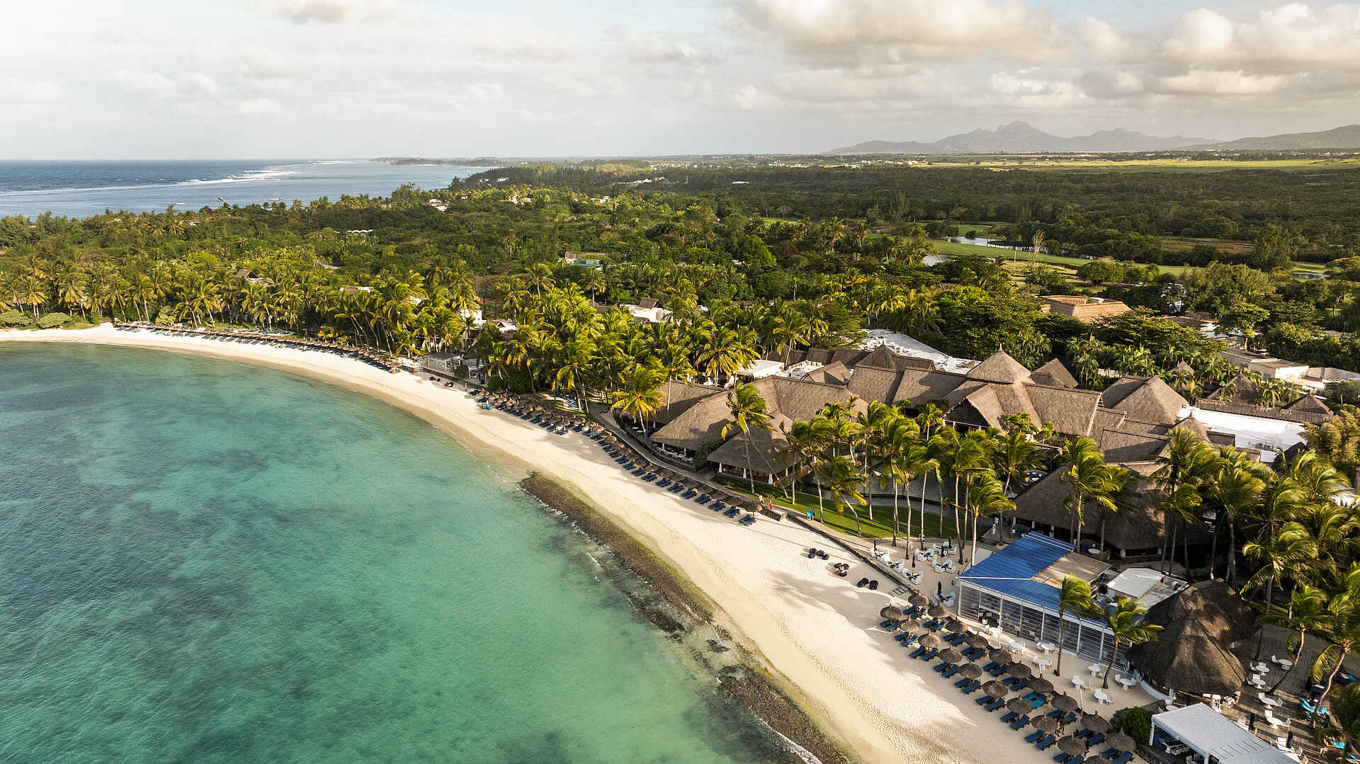 Constance Belle Mare Plage: Luftansicht