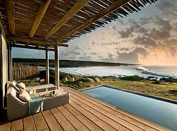 GweGwe Beach Lodge: Privater Pool