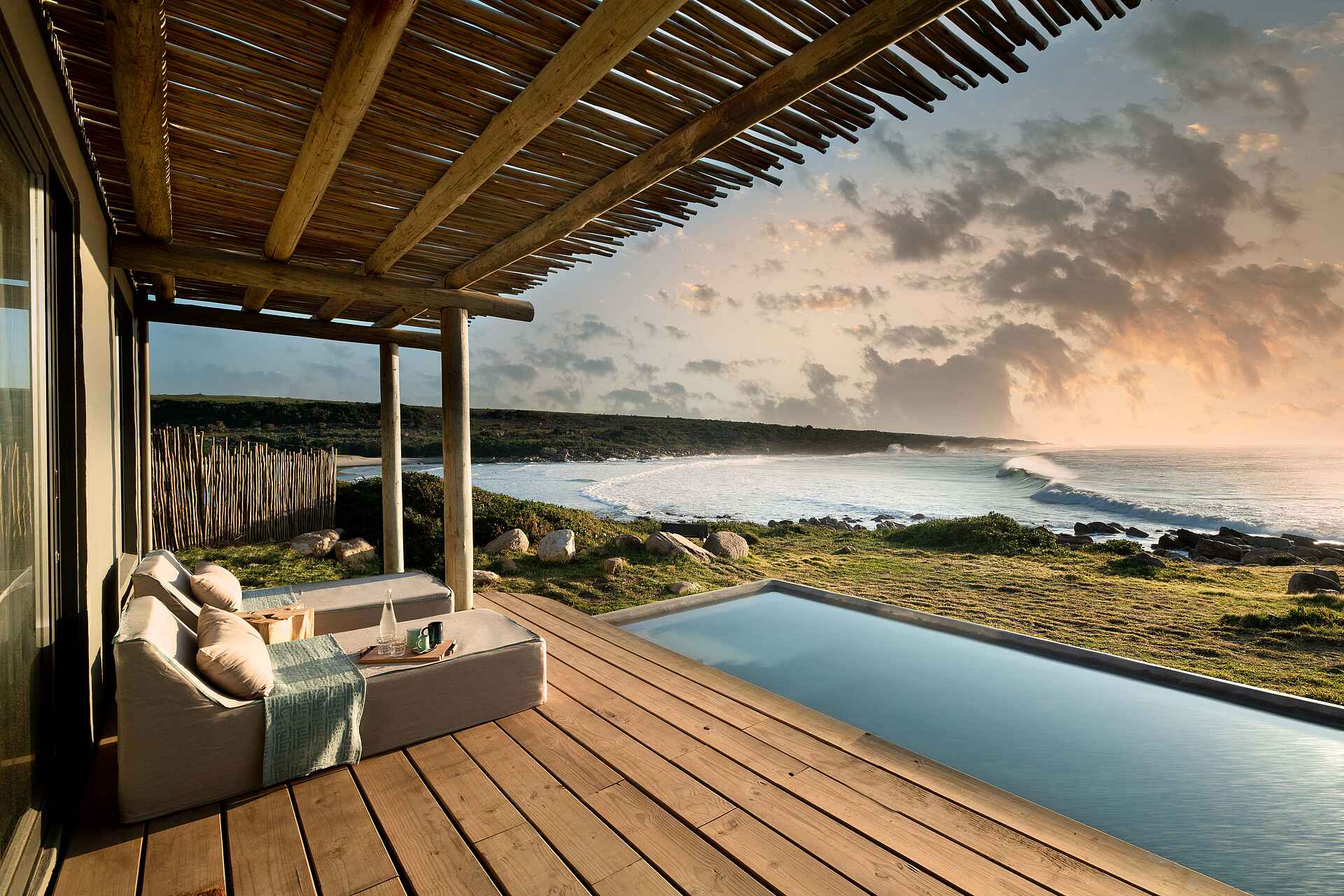 GweGwe Beach Lodge: Privater Pool