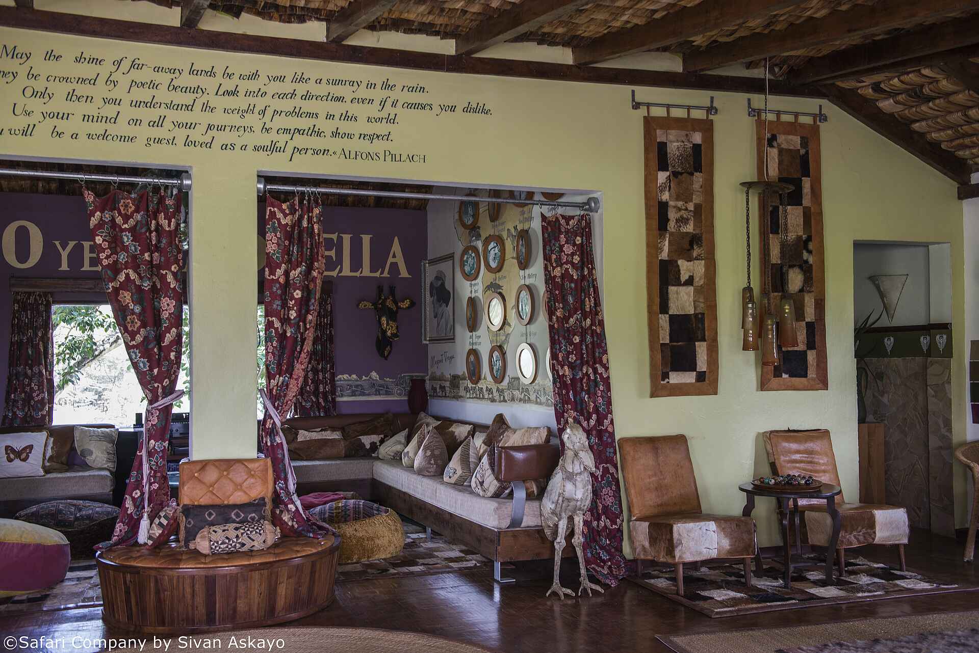 Bibliothek, Gemeinschaftsbereich, Hatari Lodge, Leseecke