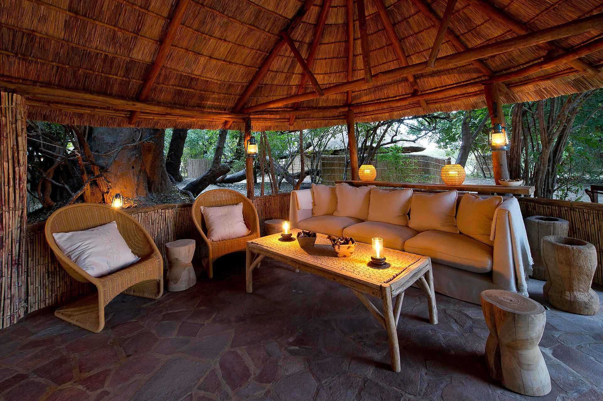 Bushcamp Company, Game Drive, Kuyenda Bushcamp, Luangwa River, Luangwa-Tal, South Luangwa National Park, Walking Safari, Afrikarma, Afrikarma Safaris, Afrikarma.de, Andy Hogg, Paul Allen