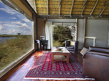 Lagoon Camp: Private Lounge mit Teppich Lagoon Camp: Private Lounge mit Teppich