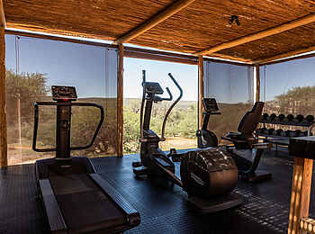 Otjimbondona Kalahari Lodge: Ein Fitnessstudio mit Blick in die Natur