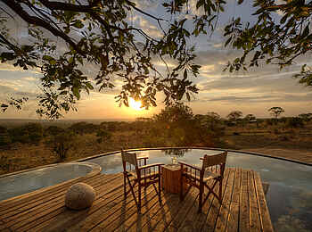 Serengeti Bushtops: Pooldeck