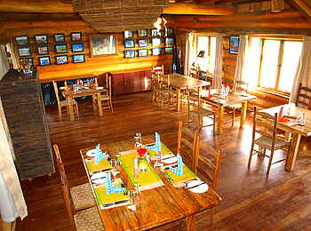 Kyaninga Lodge: Speisesaal Kyaninga Lodge: Speisesaal