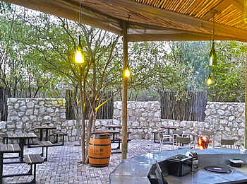 Taleni Etosha Village: Das Barareal Taleni Etosha Village: Das Barareal