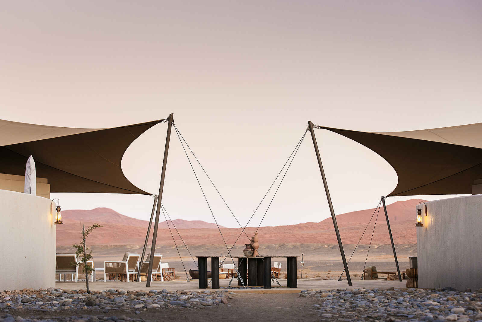 Kulala Desert Lodge: Der Zentralbereich Kulala Desert Lodge: Der Zentralbereich