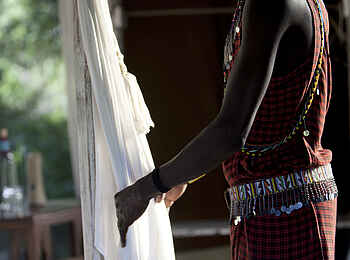 Serian Camp: Zimmerservice