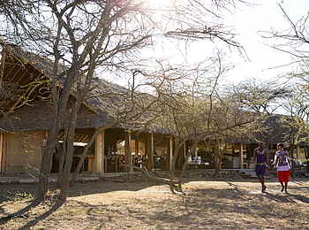 Naboisho Camp: Lounge- und Dining-Bereich