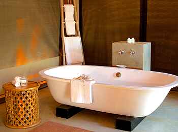 Tuli Safari Lodge Mashatu: Badewanne einer Suite