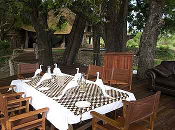 Luangwa Safari House: Lunch-Tisch Luangwa Safari House: Lunch-Tisch
