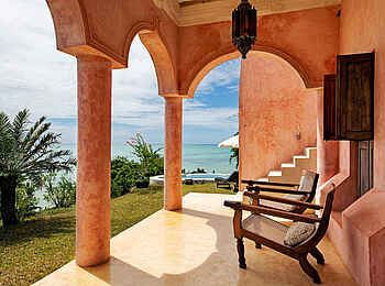 Qambani Luxury Resort: Veranda