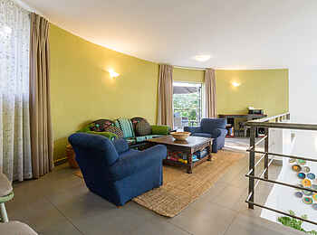 528 Victoria Falls Guesthouse: Die Lounge auf der Gallerie