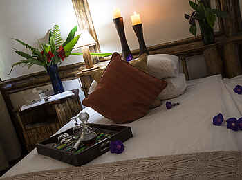 Buhoma Lodge: Sherry