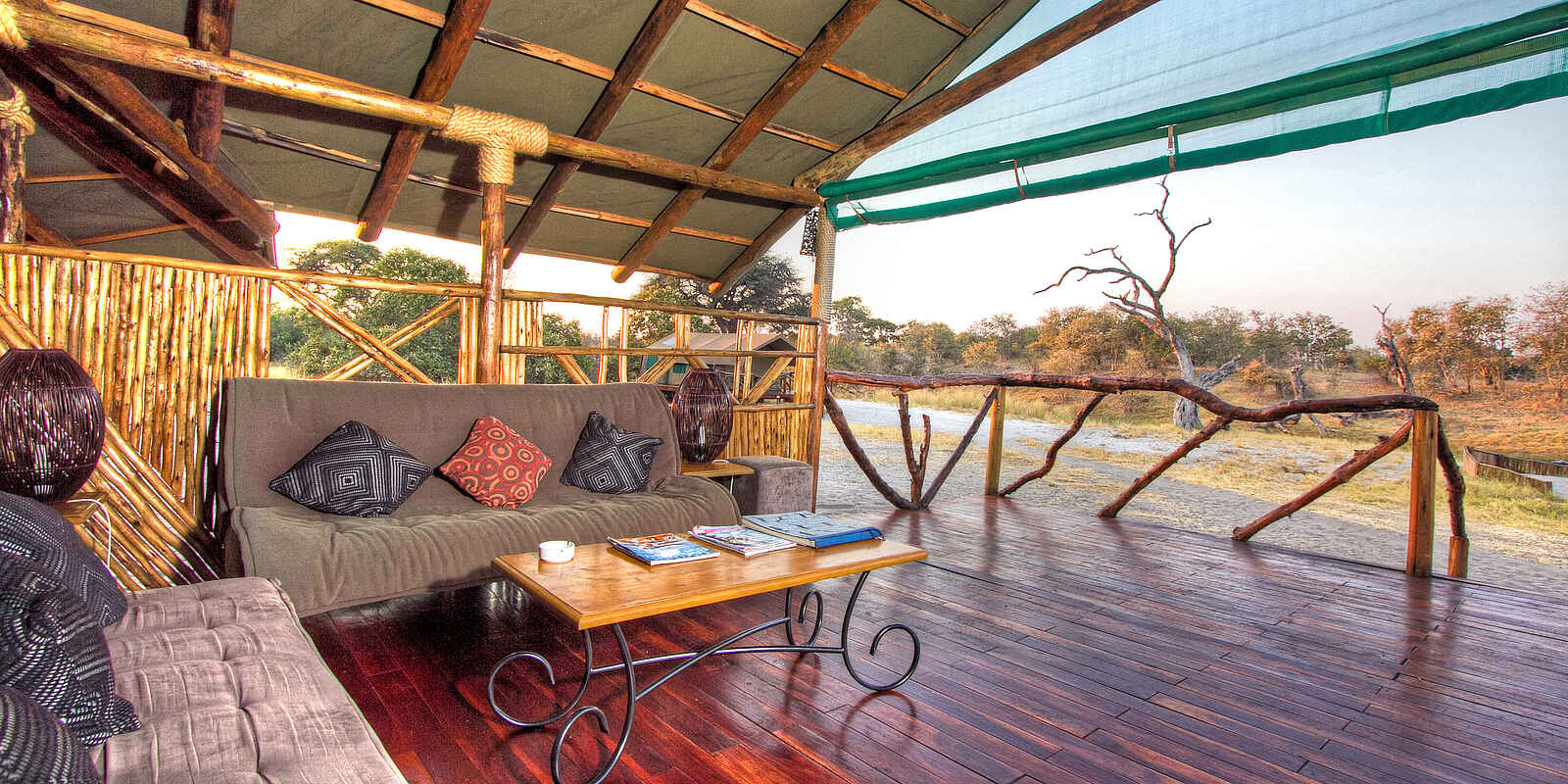Camp Savuti: Lounge mit Blick Camp Savuti: Lounge mit Blick