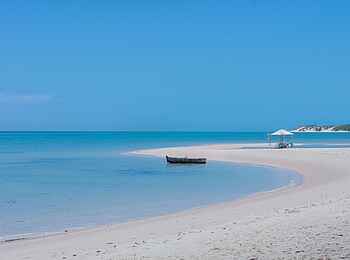 Azura Marlin Beach: Einsame Landzunge