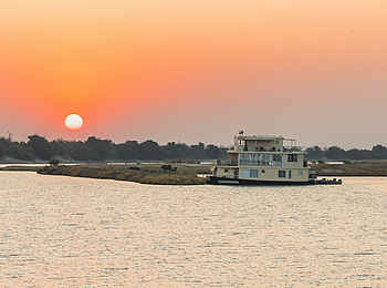 Chobe Princess: Sonnenuntergang Chobe Princess: Sonnenuntergang
