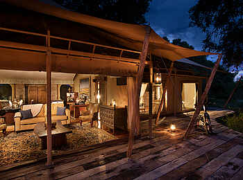 Zanji Suite at Tembo Plains Camp: Blick in eine Suite Zanji Suite at Tembo Plains Camp: Blick in eine Suite