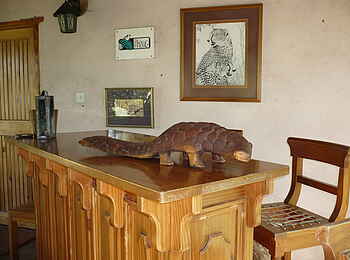 Frog and Fern Cottages: Msasa Cottage - Anrichte Frog and Fern Cottages: Msasa Cottage - Anrichte