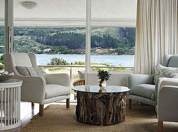 Leisure Isle Lodge: Salon mit Aussicht