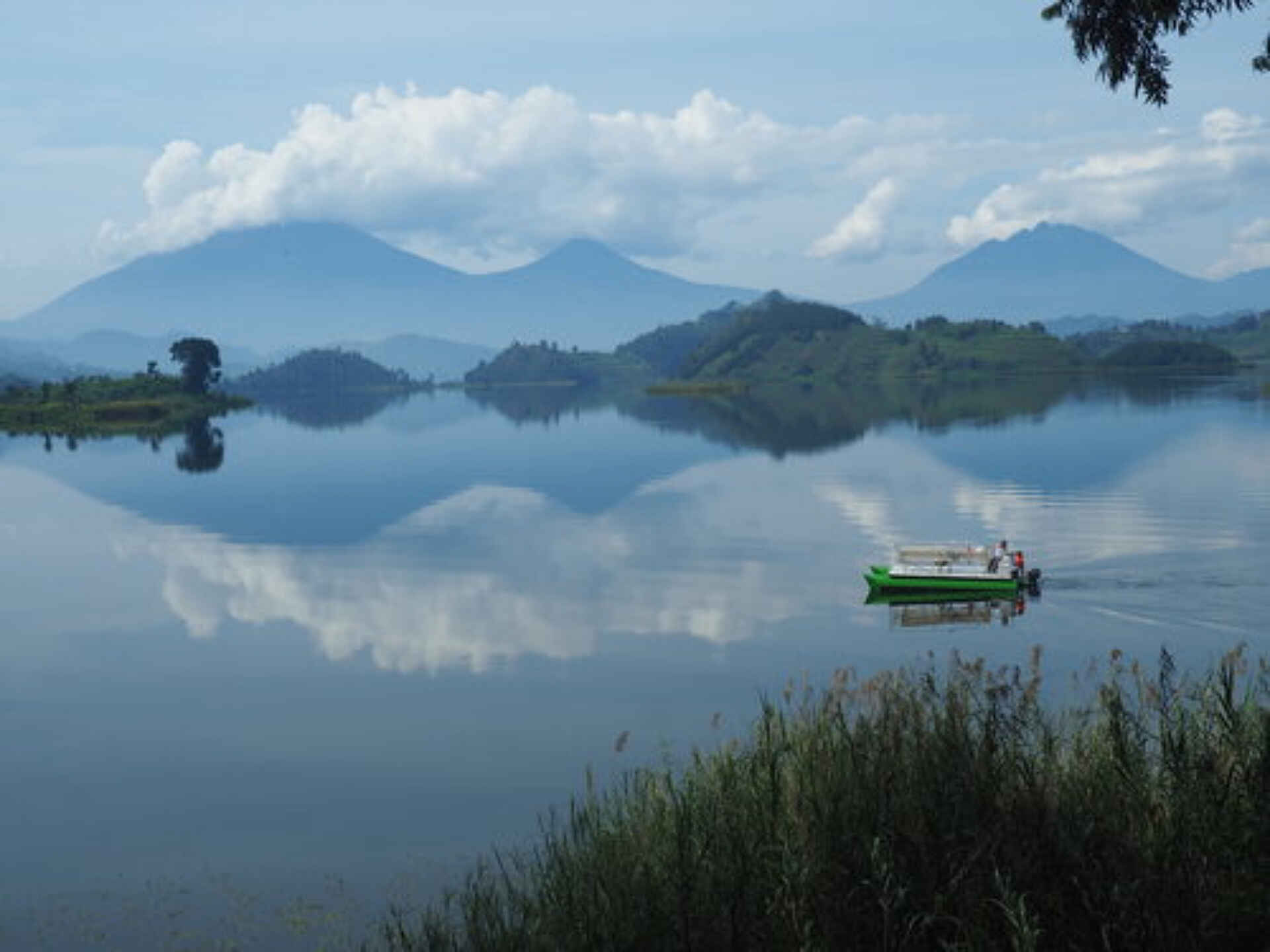 Mutanda Lake Resort: Bootsfahrt