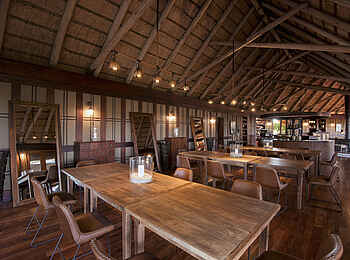 Nxabega Okavango Tented Camp: Essbereich