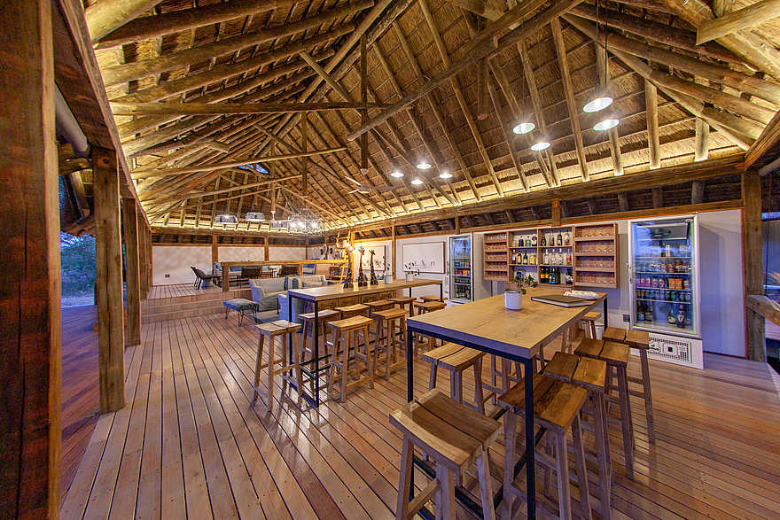 Splash Camp: Bartische Splash Camp: Bartische