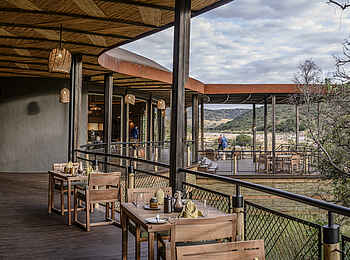 Madwaleni River Lodge: Auf der Terrasse