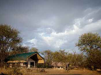 Serian Serengeti Mobile Camp: Gästezelte