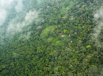 Ngaga Camp: Das Camp aus der Luft