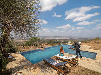 Lemala Mpingo Ridge Lodge: Pool mit schöner Aussicht Lemala Mpingo Ridge Lodge: Pool mit schöner Aussicht
