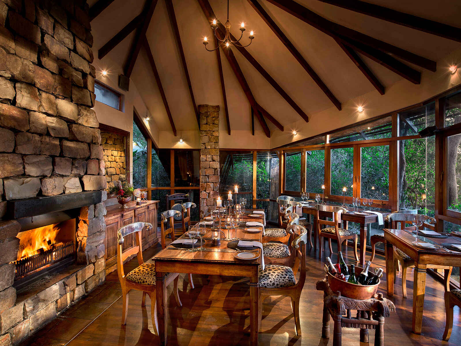 Tsala Treetop Lodge: der Speisesaal Tsala Treetop Lodge: der Speisesaal