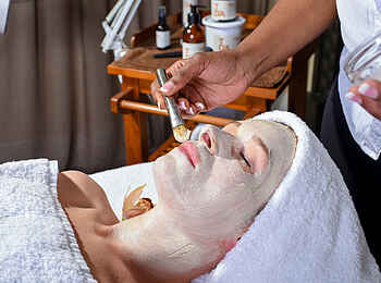 Hemingways Nairobi: Maske Hemingways Nairobi: Maske