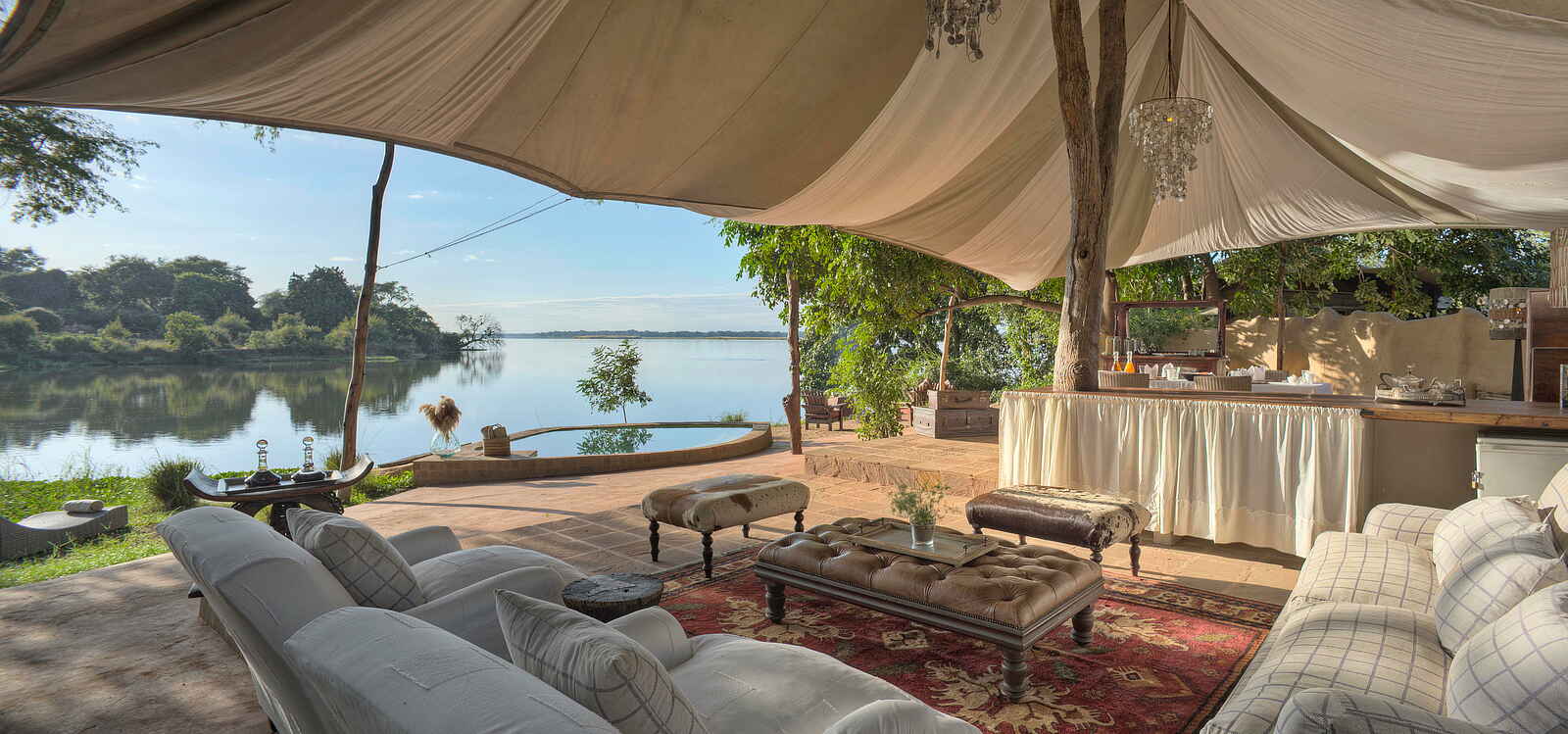 Time + Tide Chongwe Suites: Hemingway hätte sich wohl gefühlt Time + Tide Chongwe Suites: Hemingway hätte sich wohl gefühlt