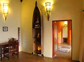Mukambi Safari Lodge: Wohnbereich der Familienvilla Mukambi Safari Lodge: Wohnbereich der Familienvilla