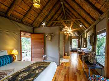 Nxamaseri Island Lodge: Familienzimmer Nxamaseri Island Lodge: Familienzimmer