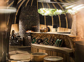 Bisate Lodge: Bar und Lounge