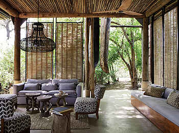 Matetsi Victoria Falls: Loungebereich mit Zugang zur Wildnis Matetsi Victoria Falls: Loungebereich mit Zugang zur Wildnis