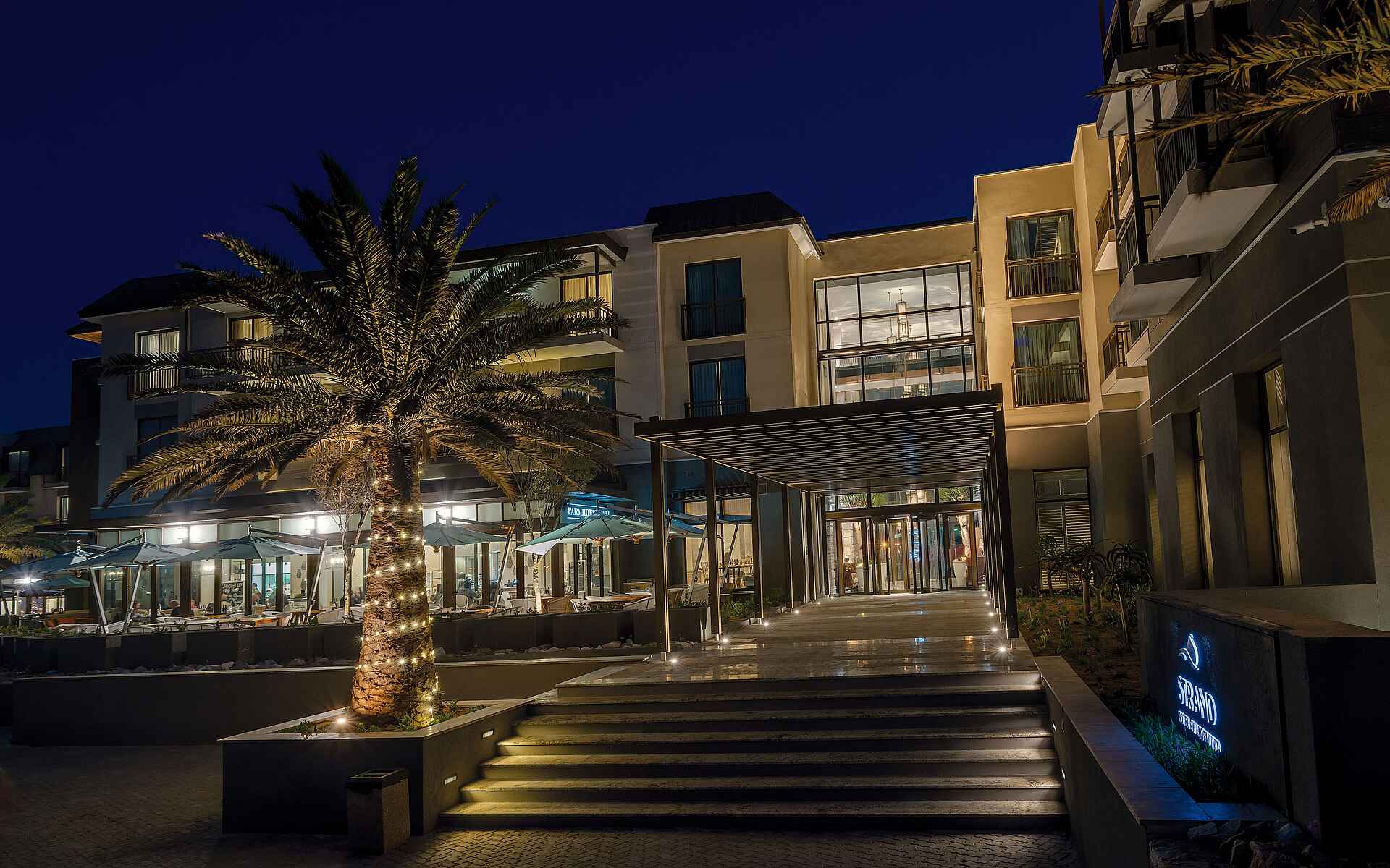 Strand Hotel Swakopmund: Aufgang zur Hotel-Lobby