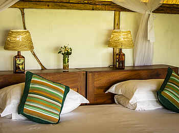 Baker's Lodge: Frisch bezogenes Bett Baker's Lodge: Frisch bezogenes Bett